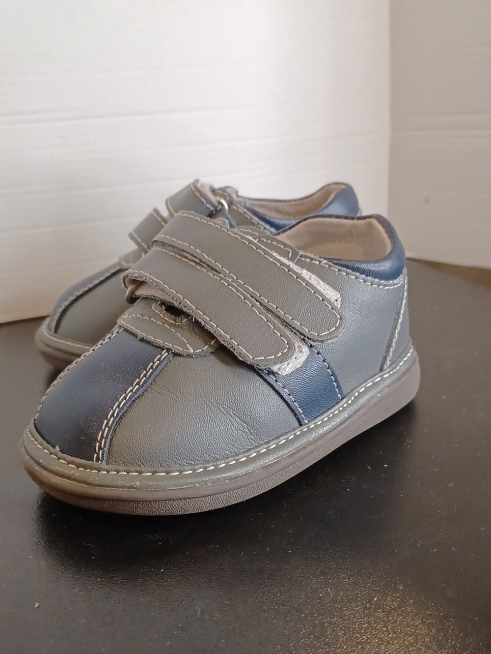 Wee Squeak Leather Upper Shoes Toddler Sz 6 NWOT